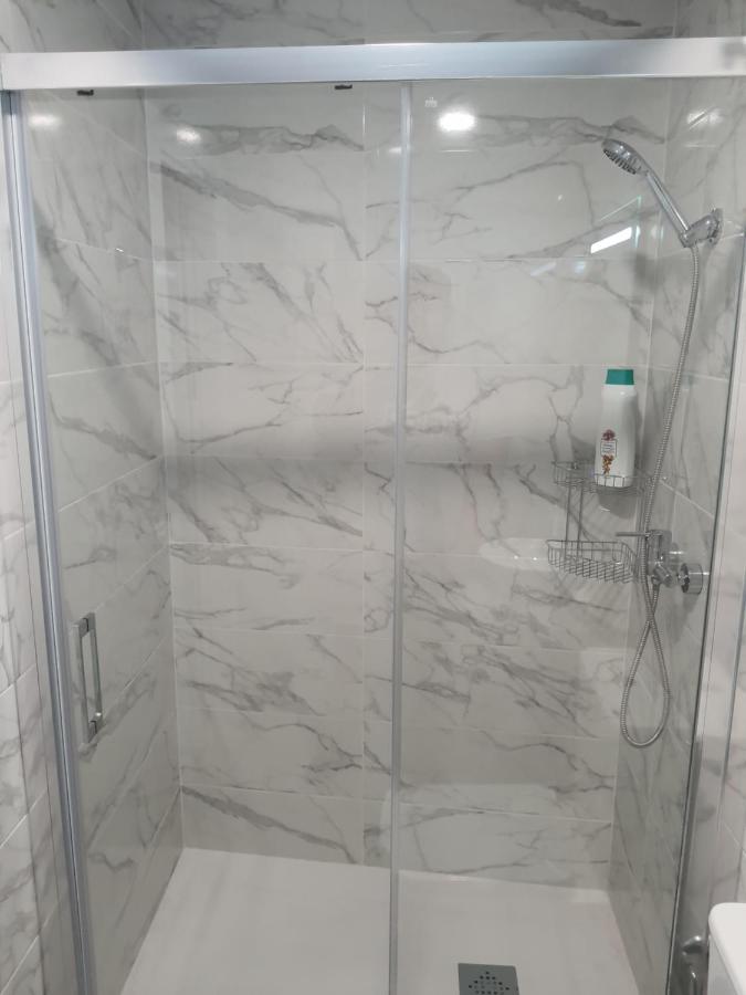 Apartamento Fantastico Piso A 5 Minutos De La Estacion De Bus Y Tren A Metros De La Playa Málaga Exterior foto
